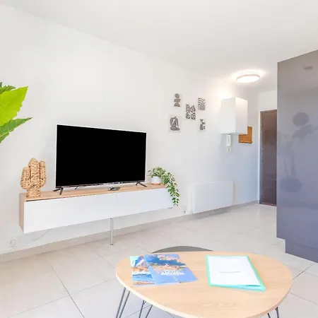 Apartment Azur Et Lavande *